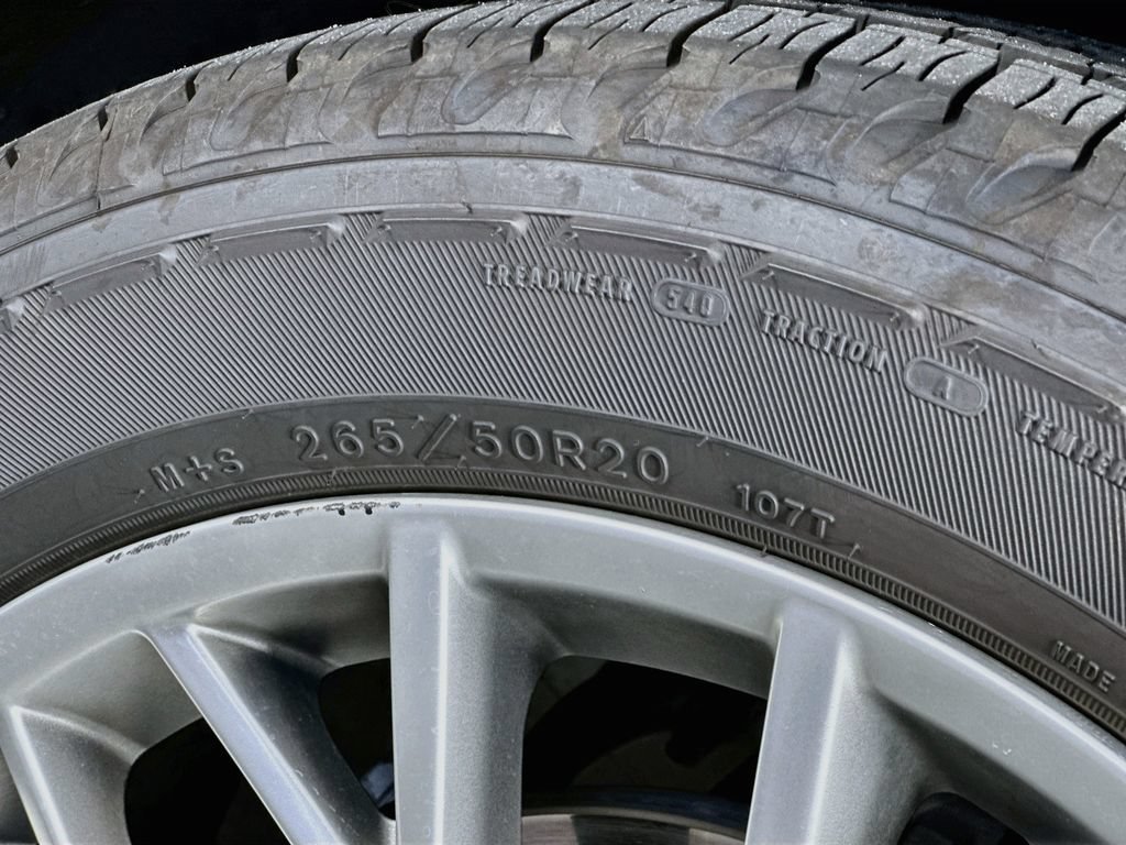 Used 2022 Jeep Grand Cherokee Summit AWD/4WD image 33