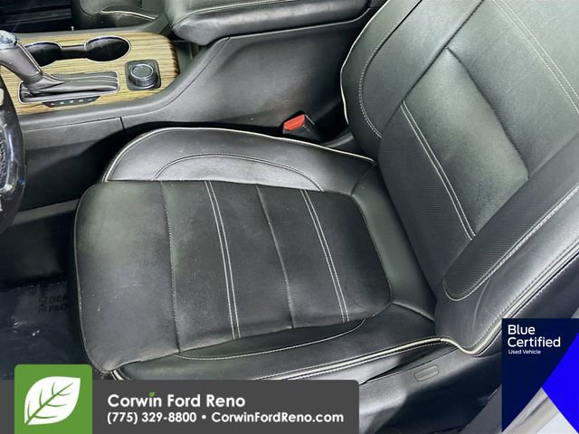 Used 2019 GMC Acadia Denali w/ Technology Package AWD/4WD image 24