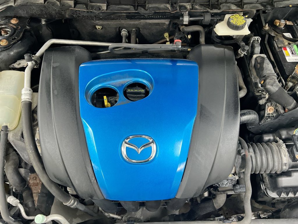 Used 2013 MAZDA MAZDA3 i Sport FWD image 23