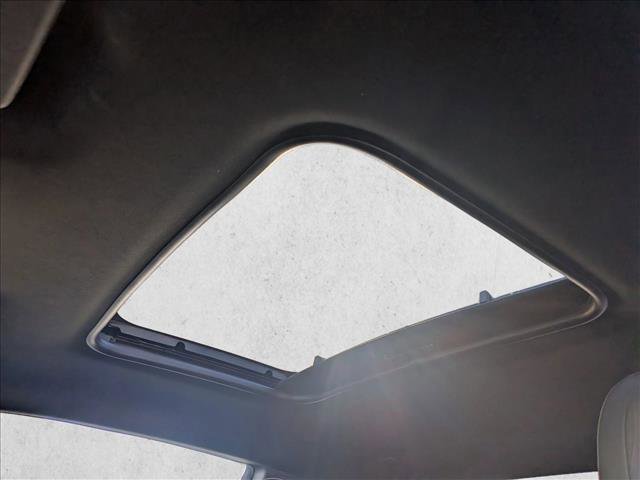 Used 2015 Chevrolet Camaro LT image 19