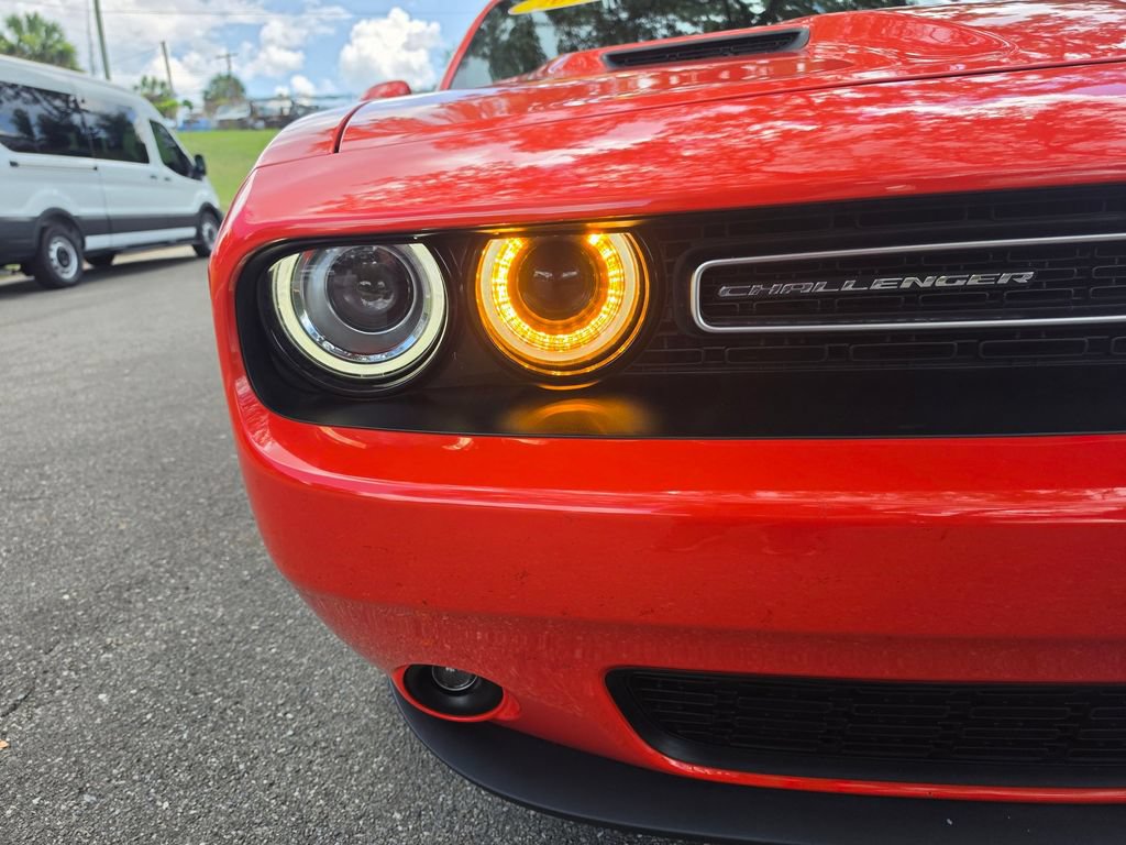 Used 2023 Dodge Challenger SXT w/ Plus Package RWD image 11