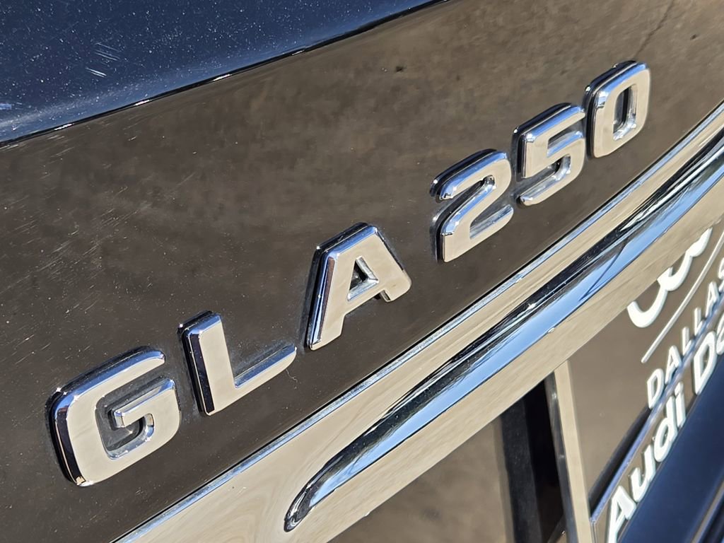 Used 2019 Mercedes-Benz GLA 250 image 14