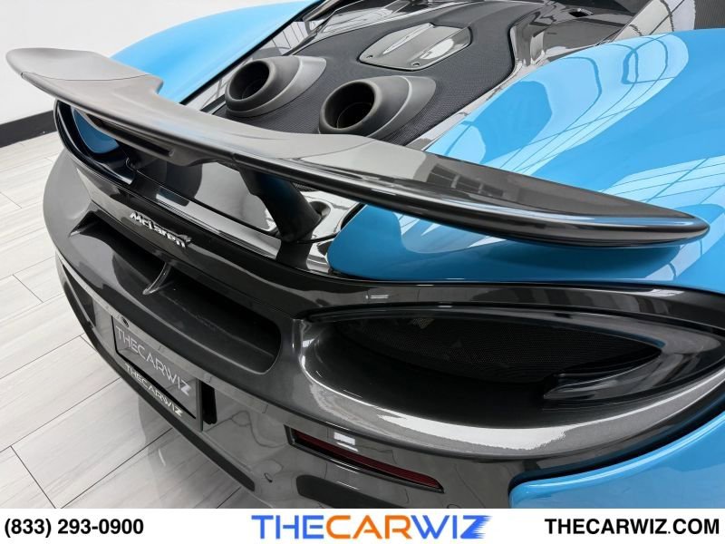 Used 2019 McLaren 600LT RWD image 30