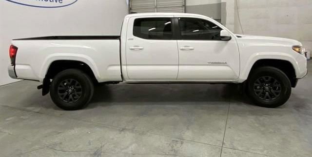 Used 2022 Toyota Tacoma SR5 image 8