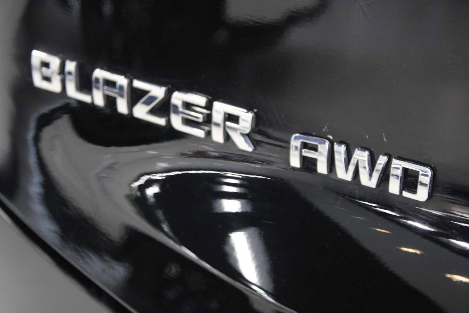 Used 2023 Chevrolet Blazer LT AWD/4WD image 13