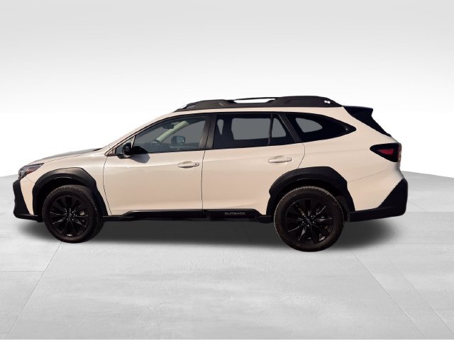 Used 2025 Subaru Outback Onyx Edition AWD/4WD image 8