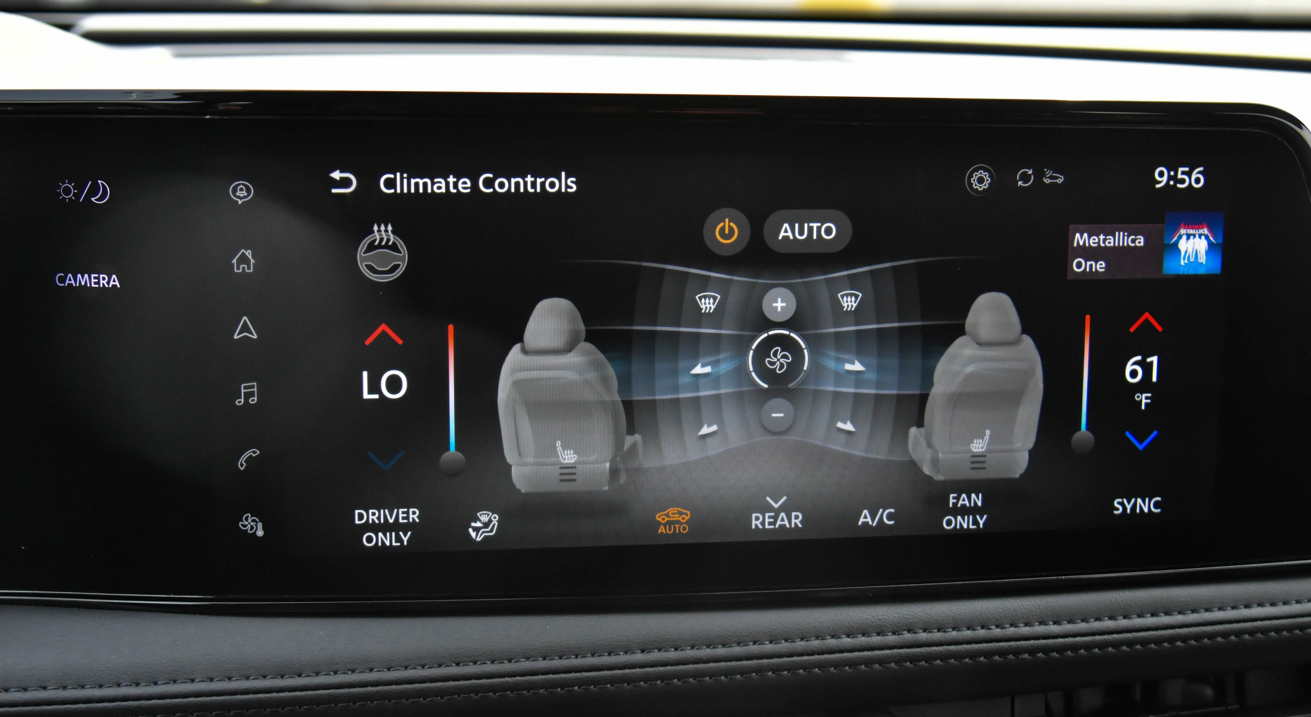 Used 2024 Nissan Ariya FWD image 27