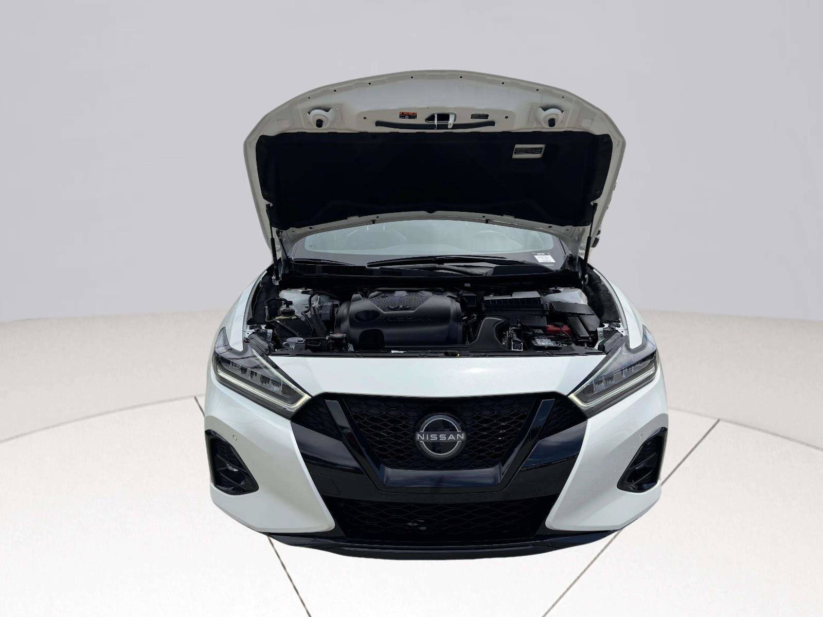 Used 2023 Nissan Maxima SR w/ Sport Mat Group FWD image 64