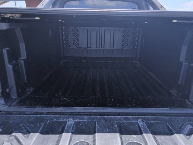 Used 2010 Chevrolet Avalanche LT RWD image 30