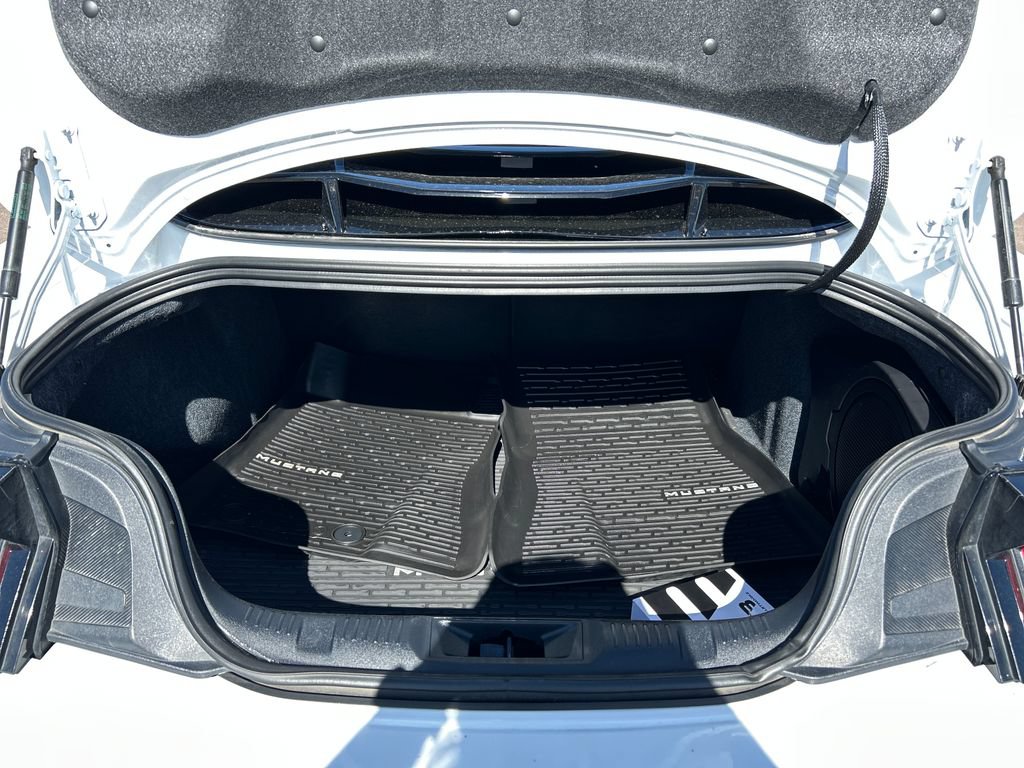 Used 2024 Ford Mustang GT RWD image 5