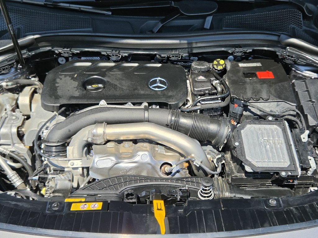 Used 2025 Mercedes-Benz GLA 250 image 30