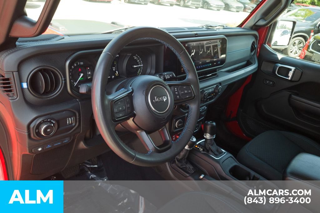 Used 2024 Jeep Wrangler Unlimited Rubicon 4xe AWD/4WD image 14