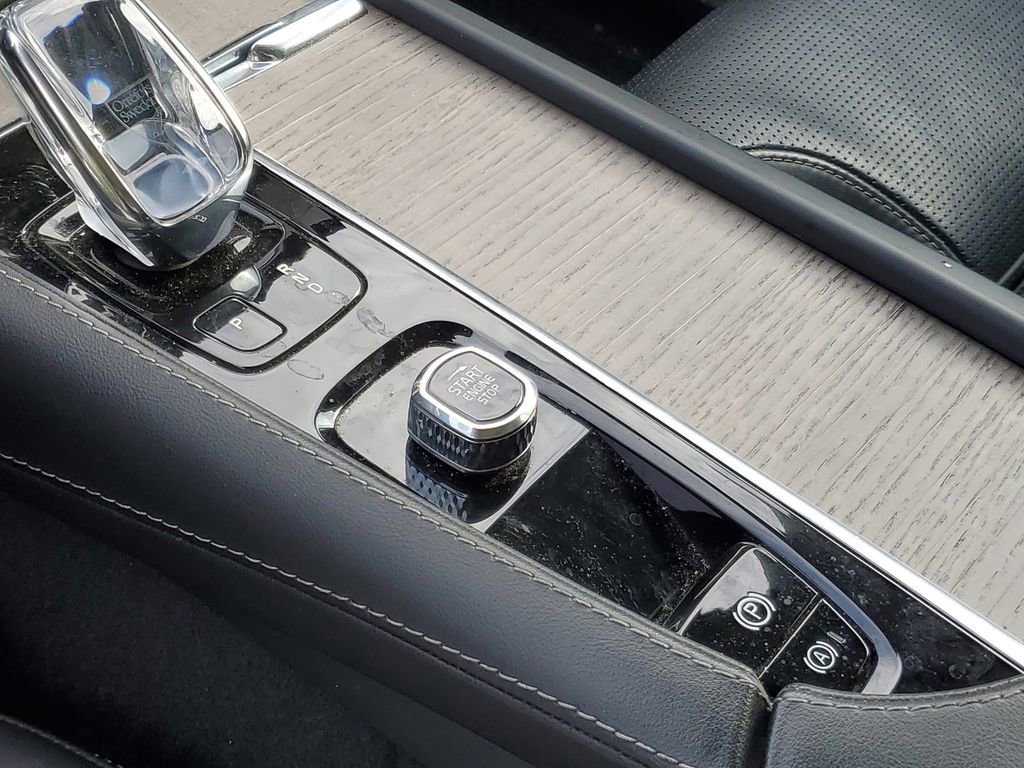 Certified 2022 Volvo XC90 T8 Inscription w/ Advanced Package image 26