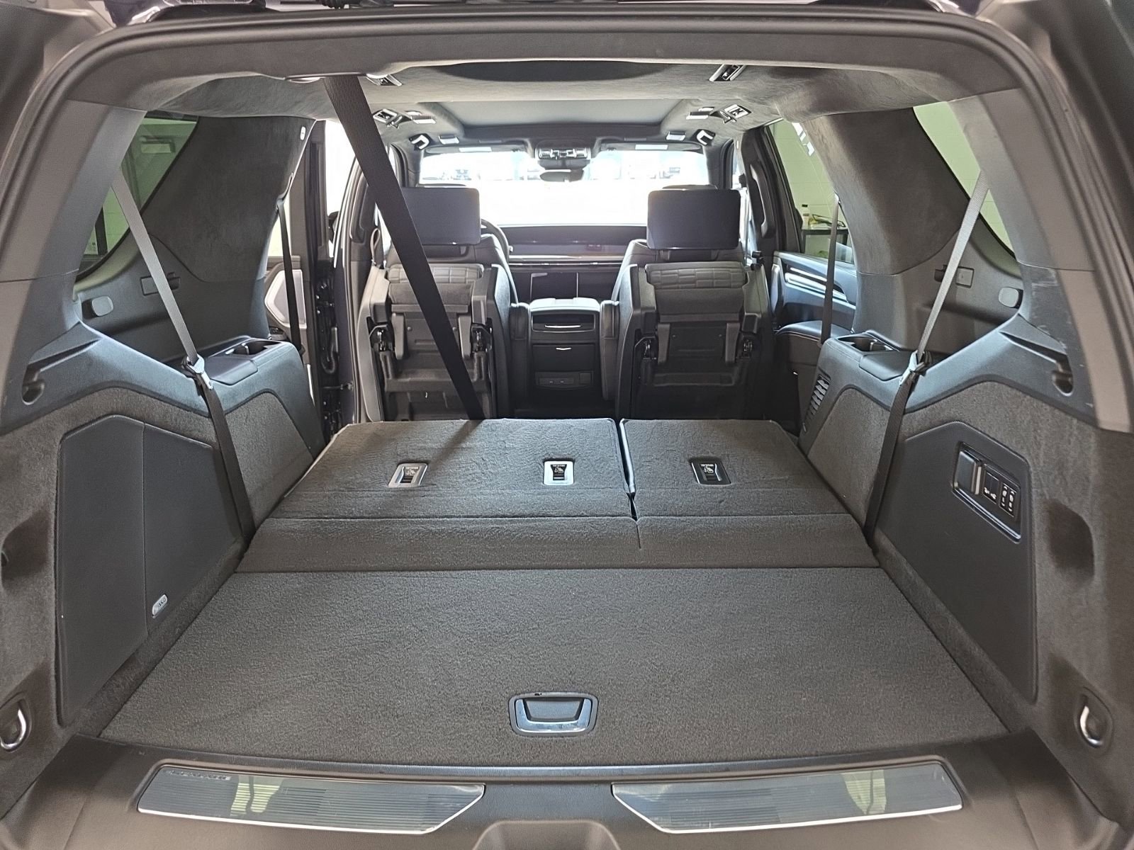 Used 2025 Cadillac Escalade Sport Platinum image 20