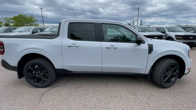 New 2026 Ford Maverick Lariat w/ Black Appearance Package AWD/4WD image 9