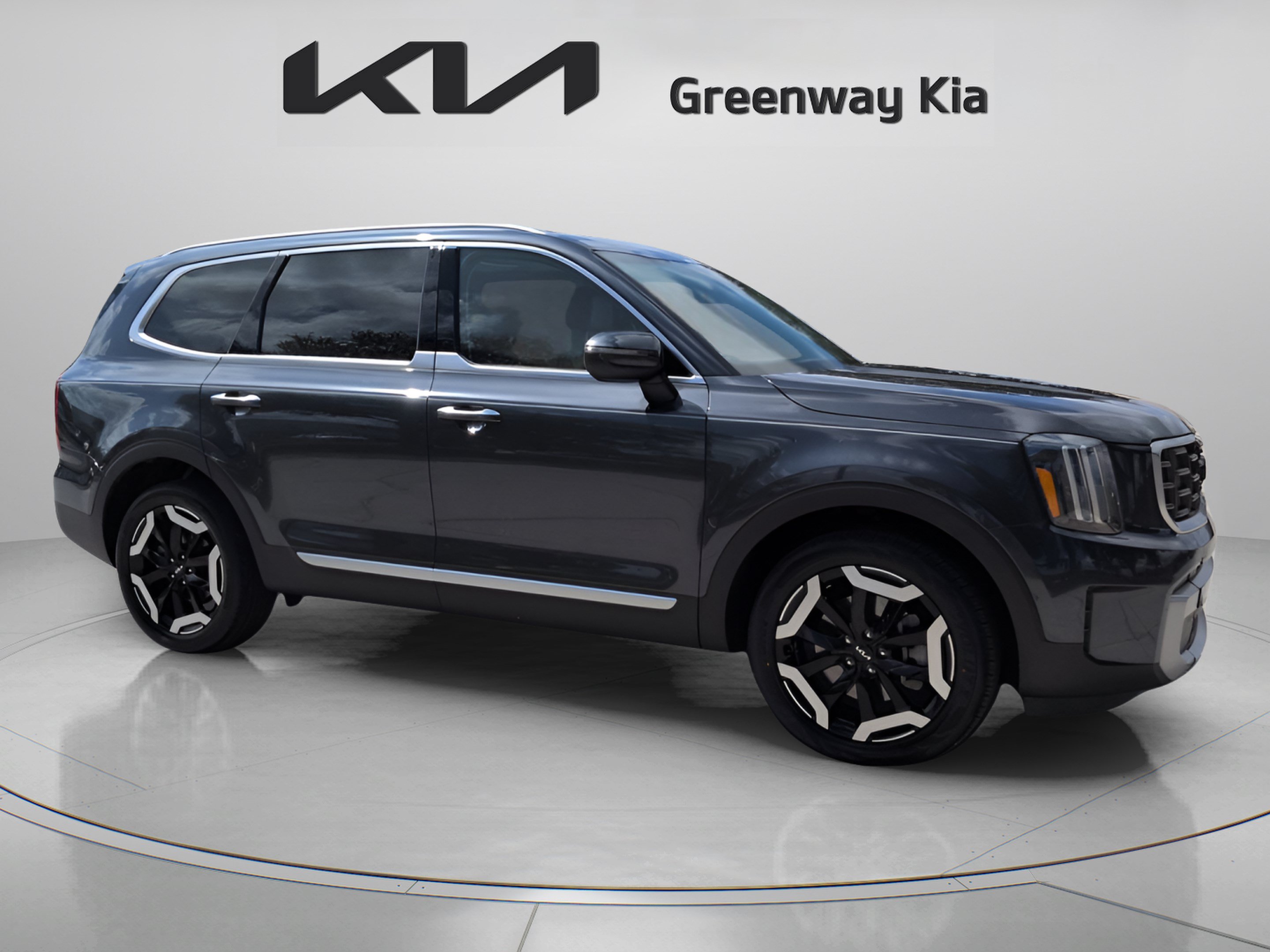 Used 2023 Kia Telluride S w/ S Sunroof Package FWD image 3