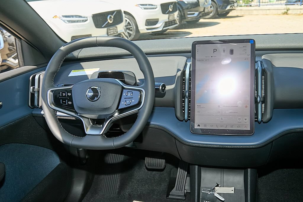 New 2026 Volvo EX30 Plus w/ Climate Package AWD/4WD image 24