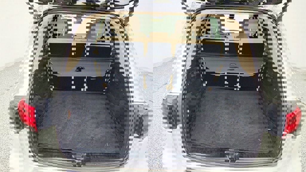 Used 2023 Mercedes-Benz EQB 250+ w/ Exclusive Package image 21