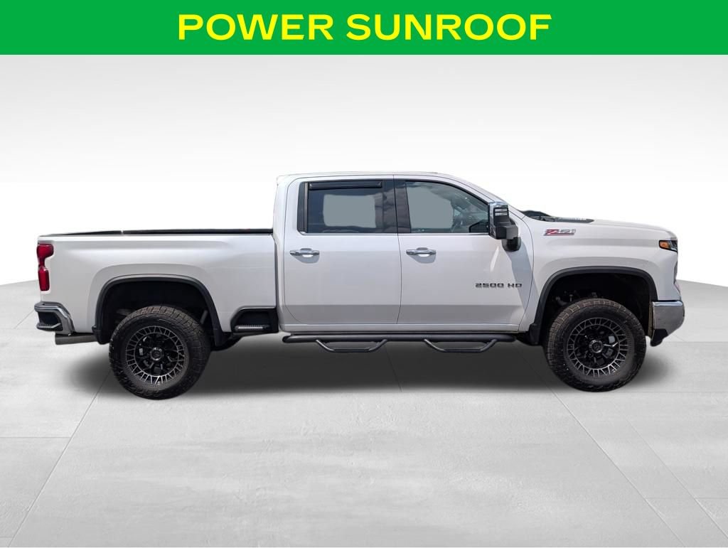 Used 2024 Chevrolet Silverado 2500 LTZ w/ LTZ Convenience Package AWD/4WD image 6