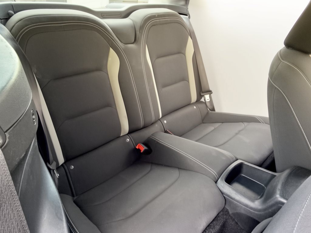 Used 2023 Chevrolet Camaro LT RWD image 29