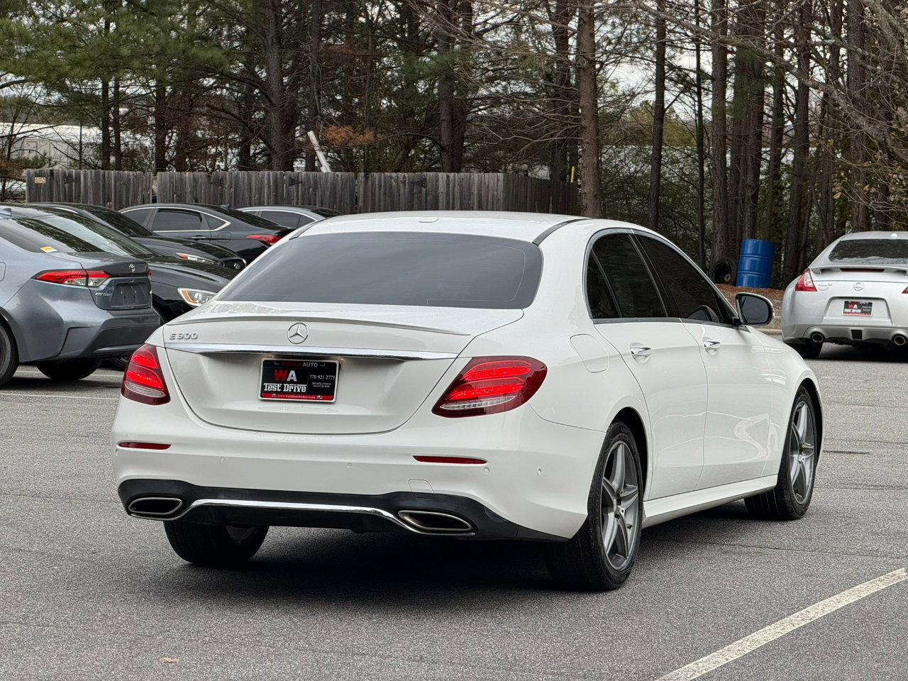 Used 2017 Mercedes-Benz E 300 image 4