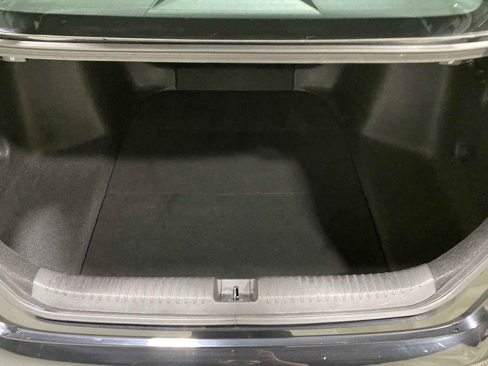 Certified 2023 Honda Accord EX image 14