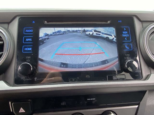 Used 2018 Toyota Tacoma TRD Sport image 15