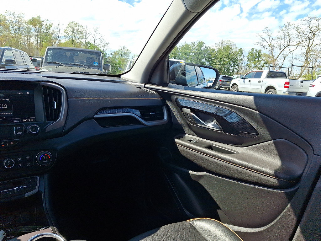 Used 2022 GMC Terrain AT4 w/ LPO, Floor Liner Package AWD/4WD image 27