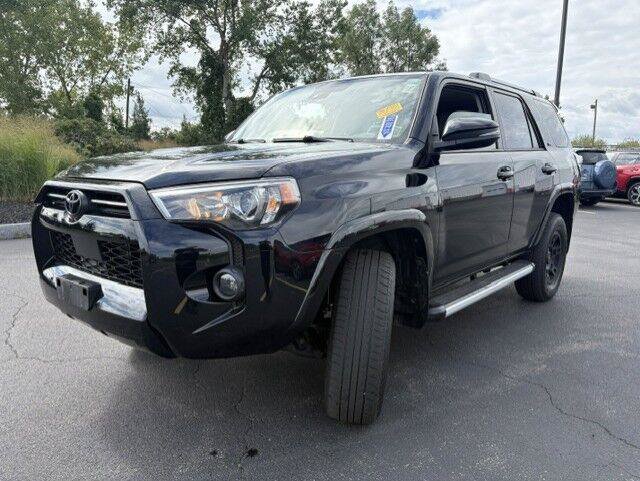 Used 2024 Toyota 4Runner SR5 Premium w/ Moonroof Package AWD/4WD image 6