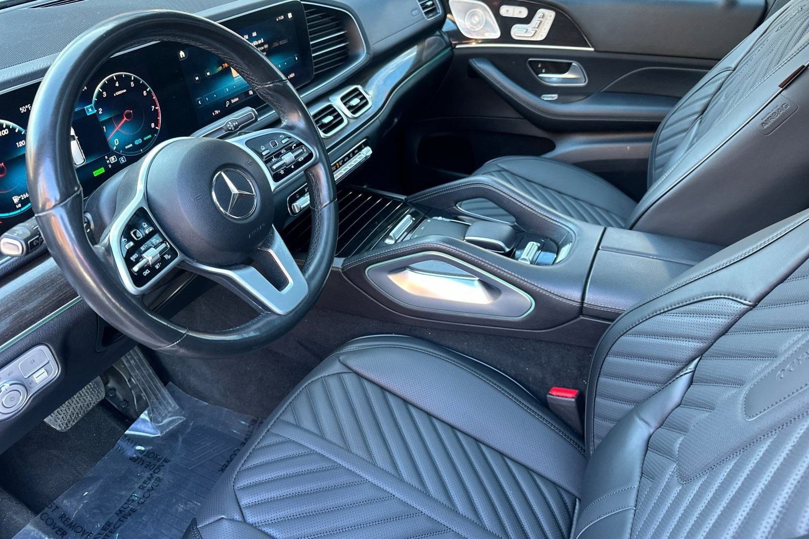 Used 2020 Mercedes-Benz GLS 450 4MATIC image 4