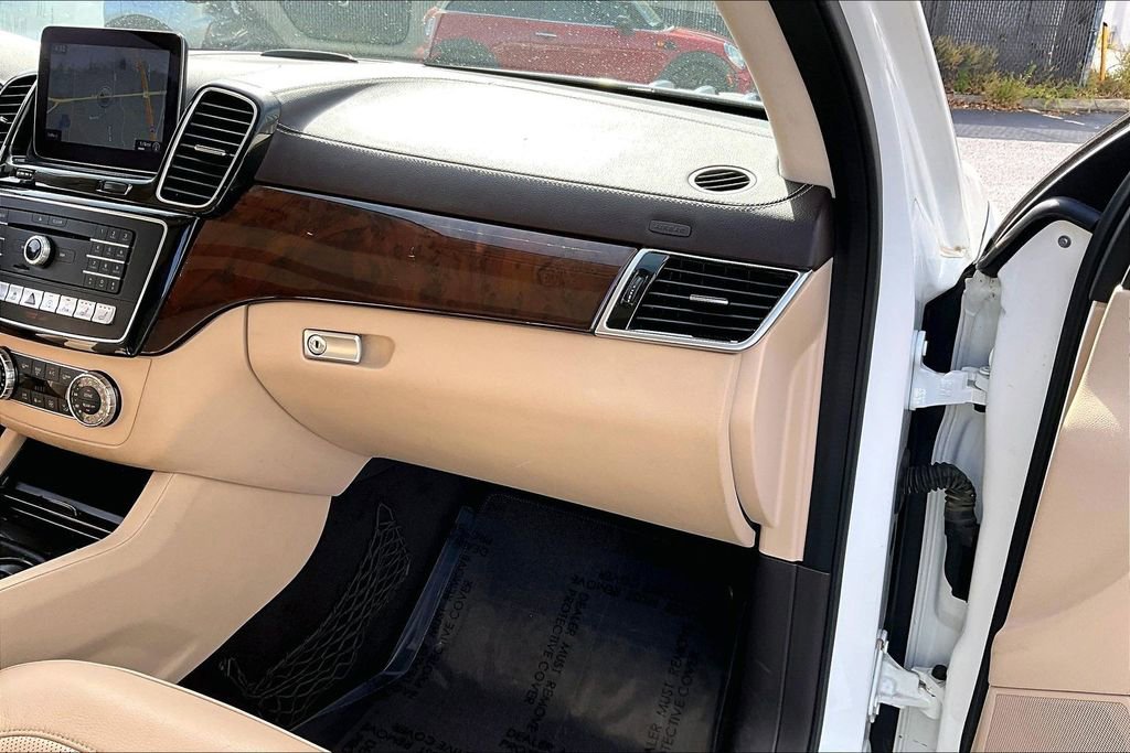 Used 2019 Mercedes-Benz GLS 550 4MATIC image 27