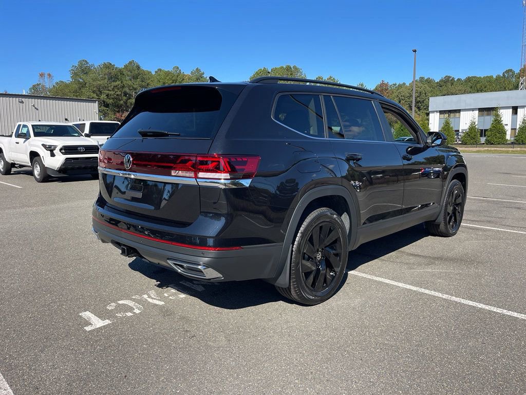 New 2026 Volkswagen Atlas SE FWD image 5