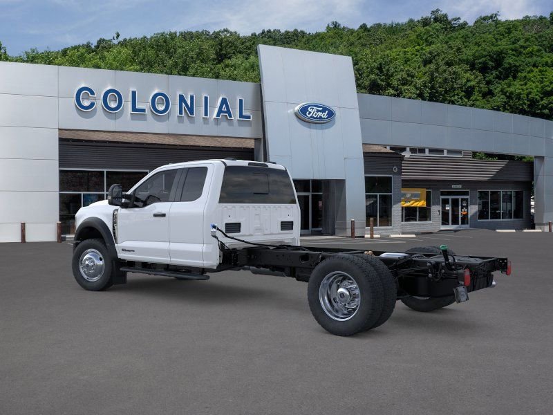 New 2026 Ford F450 XL w/ XL Chrome Package image 4