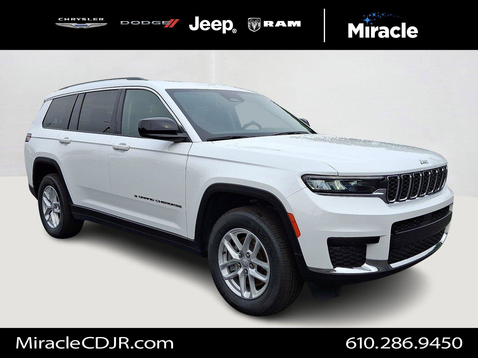 Certified 2023 Jeep Grand Cherokee L Laredo AWD/4WD image 1