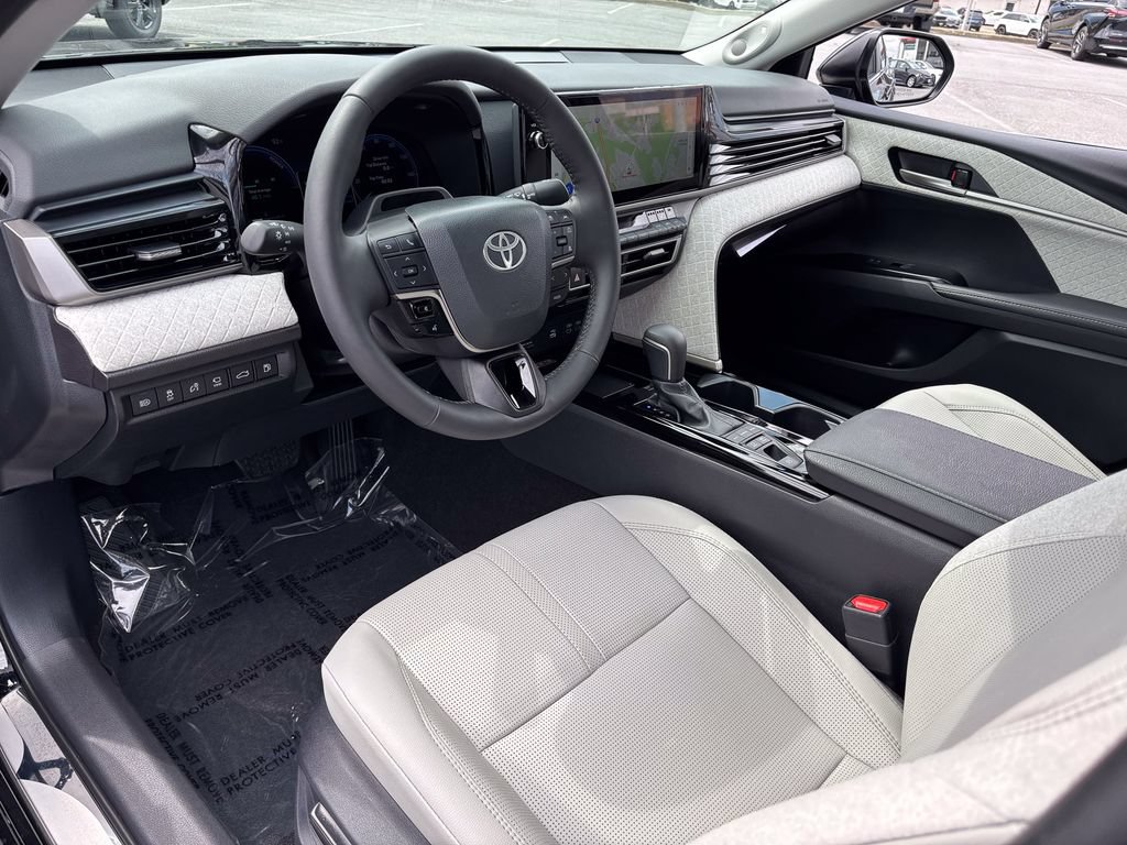Used 2026 Toyota Camry XLE w/ Premium Plus Package AWD/4WD image 19