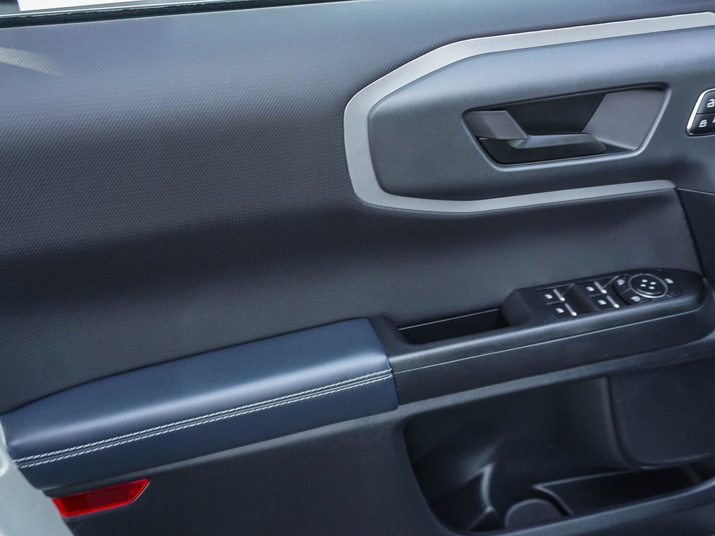 Used 2024 Ford Bronco Sport Outer Banks w/ Tech Package image 19