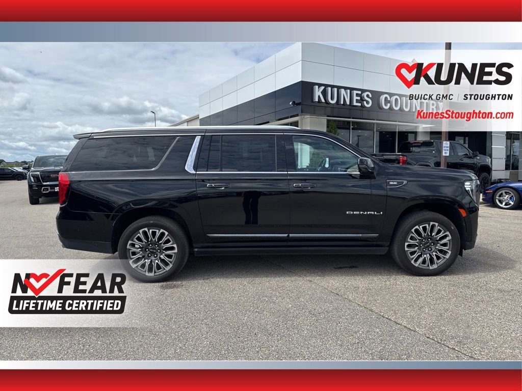 Used 2023 GMC Yukon XL Denali Ultimate image 13
