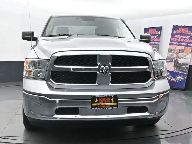 Used 2024 RAM 1500 Classic SLT image 3