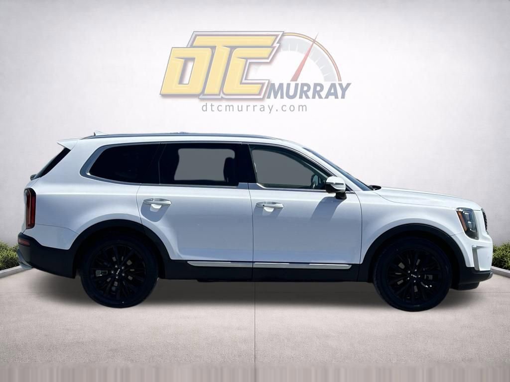 Used 2022 Kia Telluride SX w/ Towing Package FWD image 5