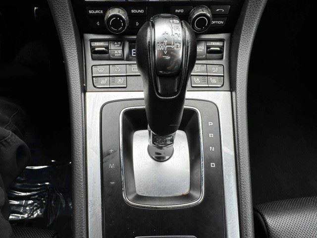 Used 2013 Porsche Boxster RWD image 30