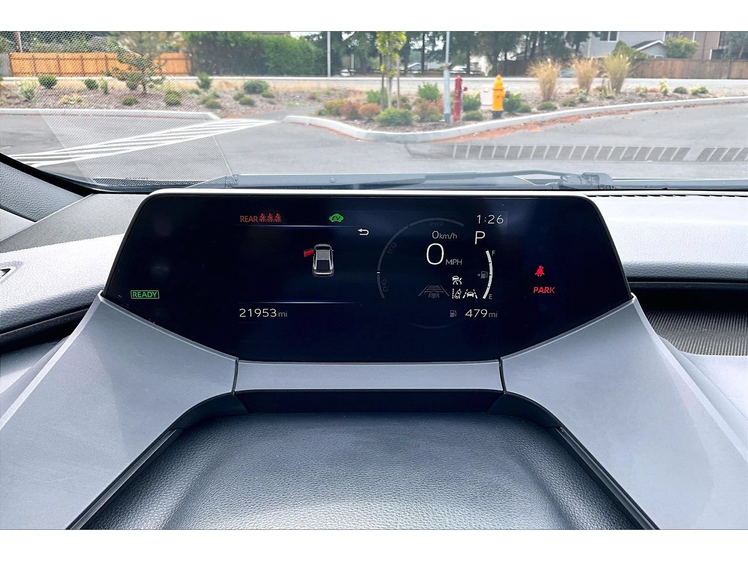 Used 2025 Toyota Prius LE FWD image 20