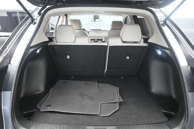 Certified 2025 Honda HR-V LX image 18