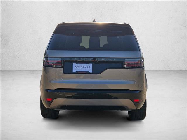 Used 2025 Land Rover Discovery Dynamic SE AWD/4WD image 7