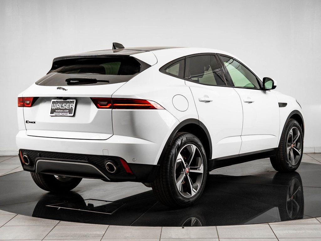 Used 2022 Jaguar E-PACE SE AWD/4WD image 7