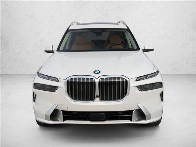 Used 2026 BMW X7 xDrive40i AWD/4WD image 6