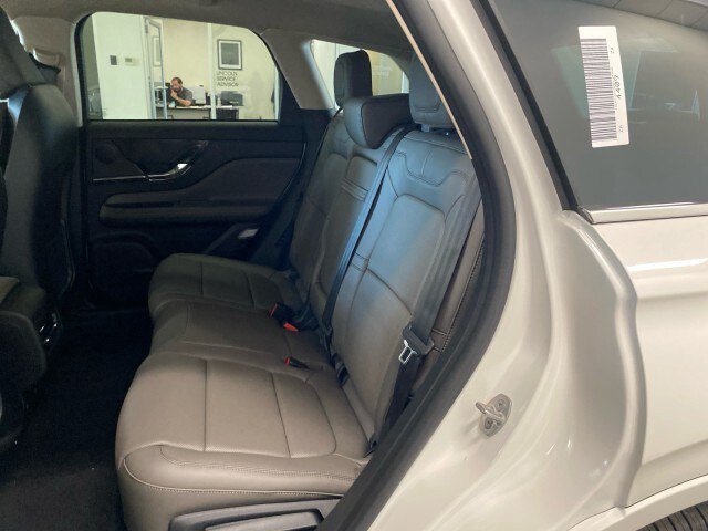 New 2024 Lincoln Corsair Grand Touring w/ Equipment Group 301A AWD/4WD image 9