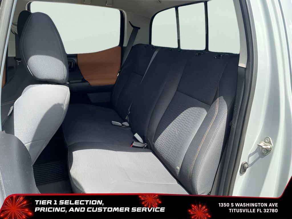 Used 2019 Toyota Tacoma SR5 AWD/4WD image 16