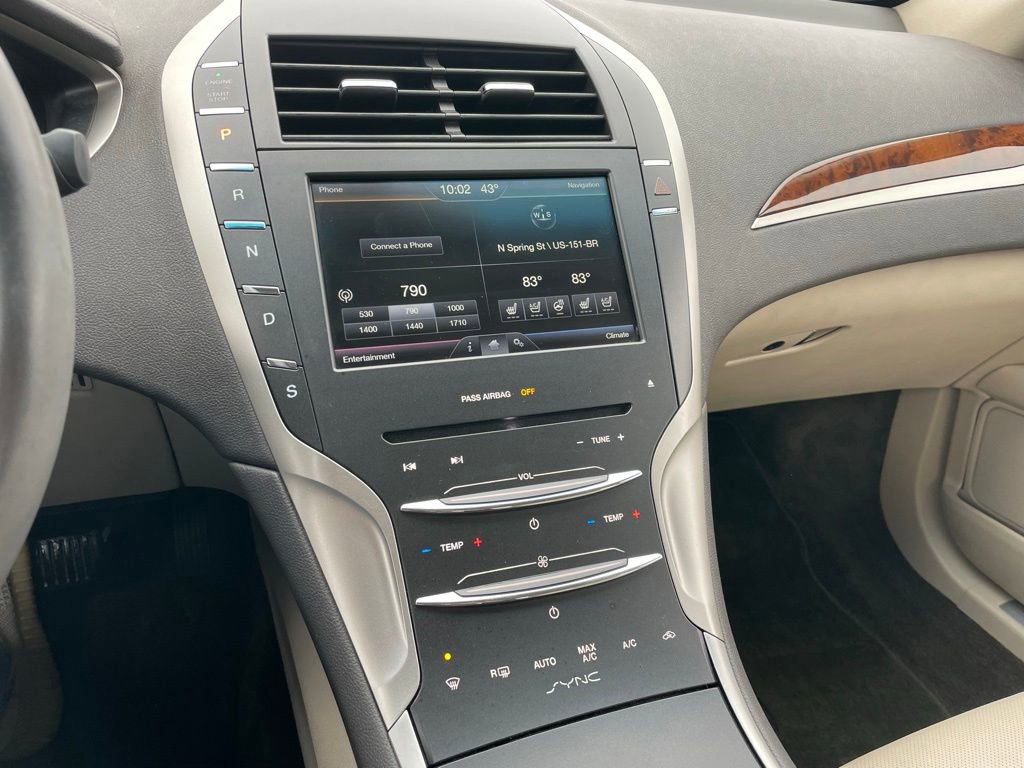 Used 2016 Lincoln MKZ w/ Equipment Group 300A Reserve image 10