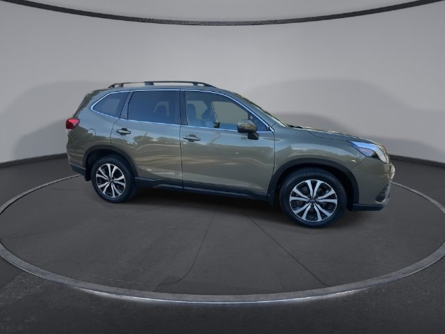 Certified 2023 Subaru Forester Limited AWD/4WD image 9