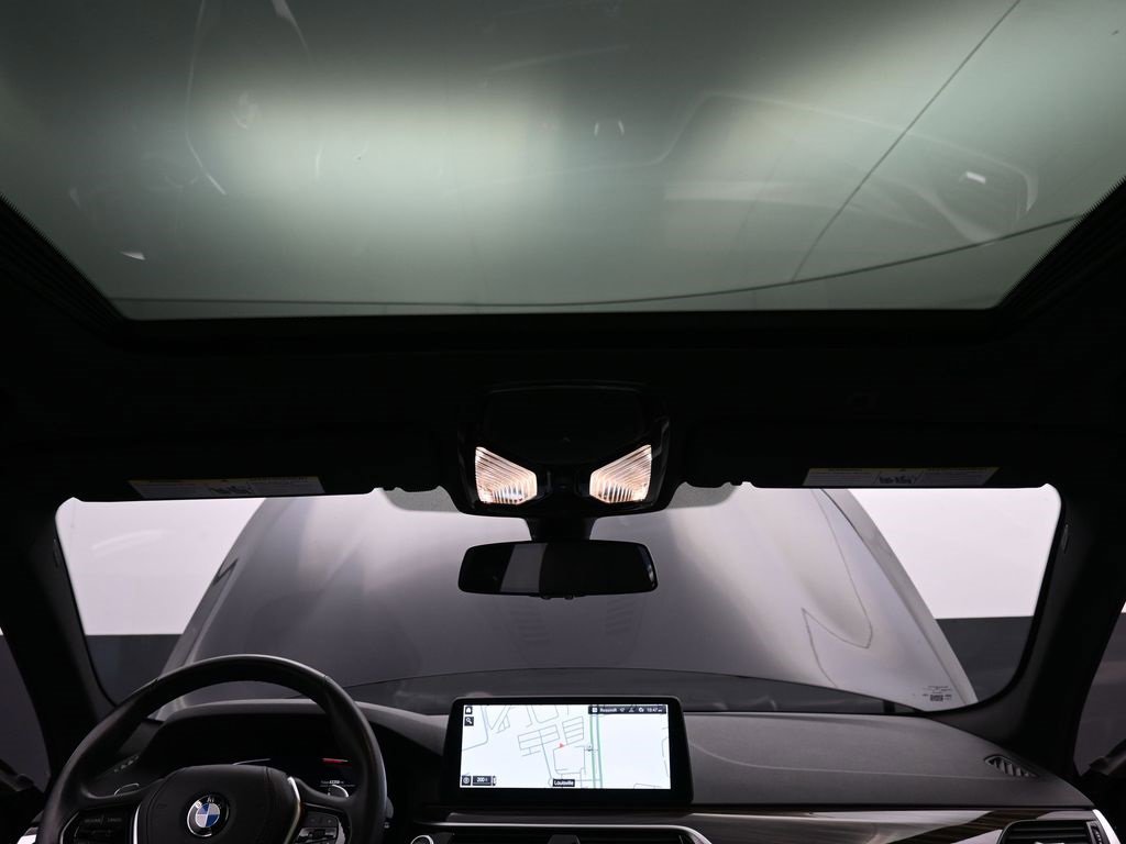 Used 2023 BMW 530i xDrive w/ Premium Package image 16